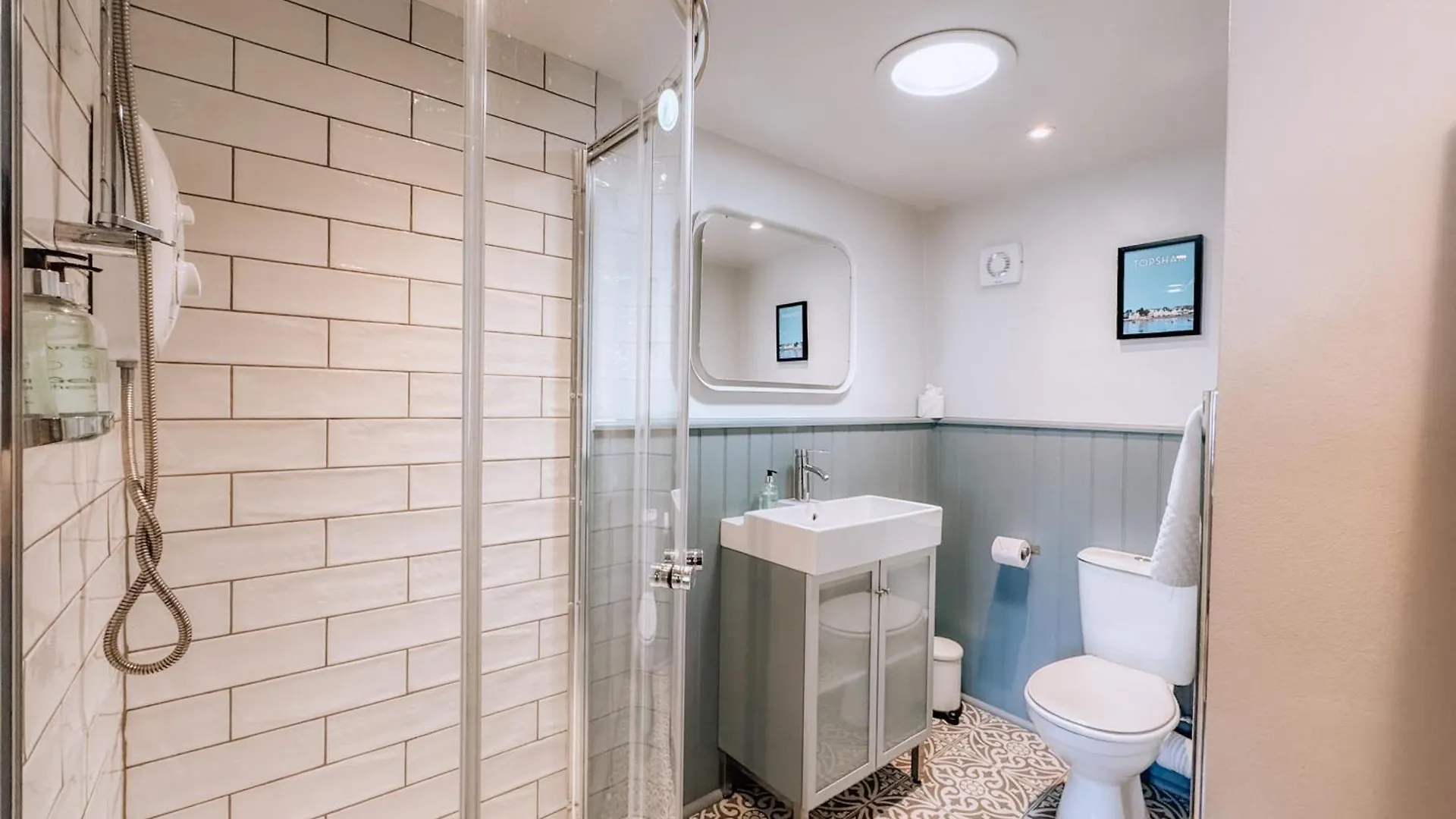 Route 2 Apartments Topsham