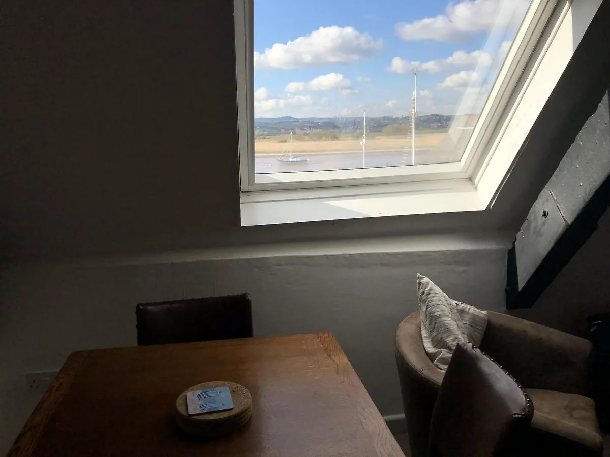 Route 2 Apartments Topsham